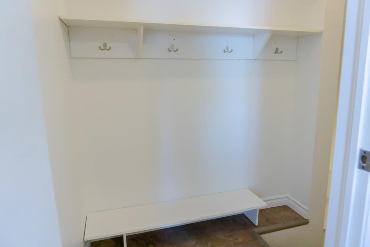 Amazing Location In Saint John 2 Bedroom Modern Parking New Exterior foto